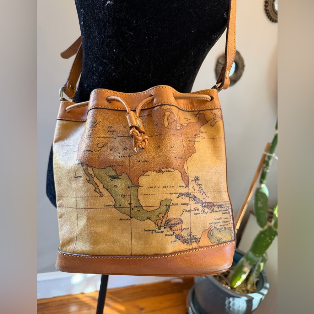 Alviero Martini Geo Classic Italian Leather Map Shoulder Bucket Bag